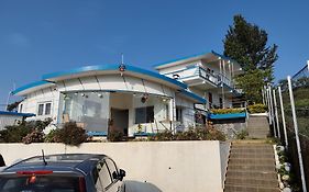 Diamond Hill View